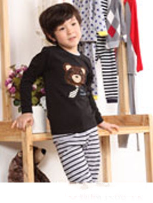 �옷�Ǳ��r�����b��ͯ��