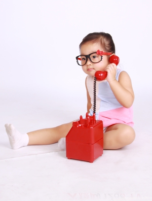 �Ͽ���Ůͯ�{(l��n)ɫ�L��T��