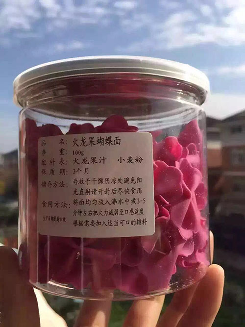 ��������������������b