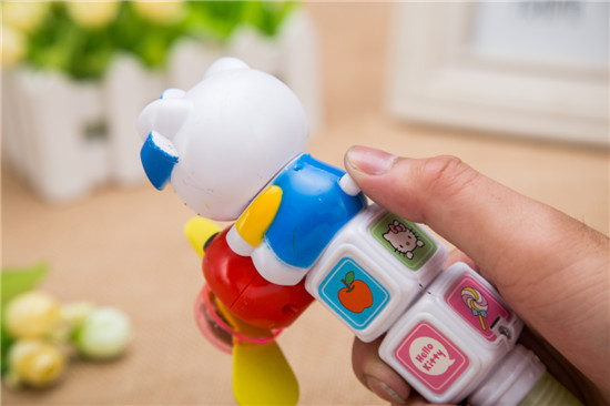 HelloKitty����С�L��