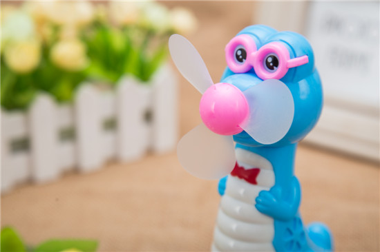 �{���`����С�L��