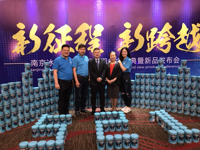 ����Ʒ�|(zh��) ���敳�� ��������Խ���Ʒ�|(zh��)�ں��䷽�Ј�����ǰ��