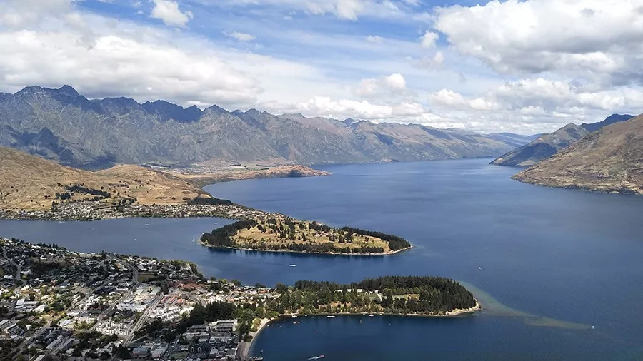 ���\���a���ρ������{�������m7���δ��^�m��