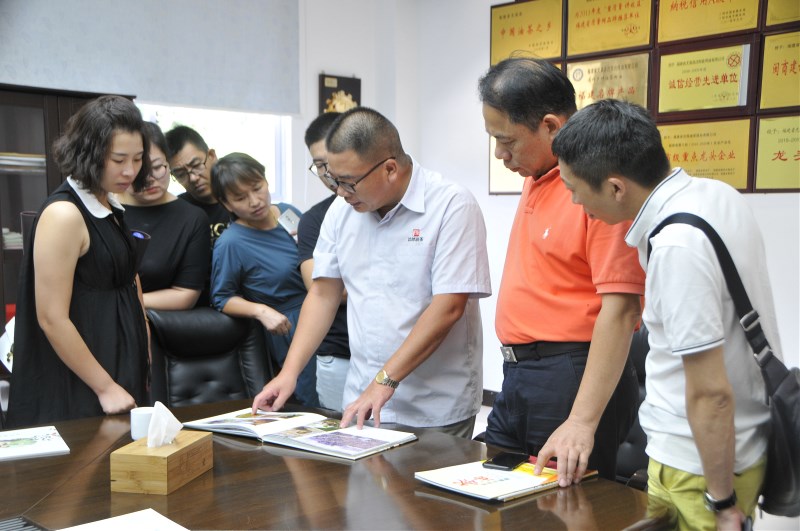 ���ЙC����ܽ ��ܽ�͑����B����֮��