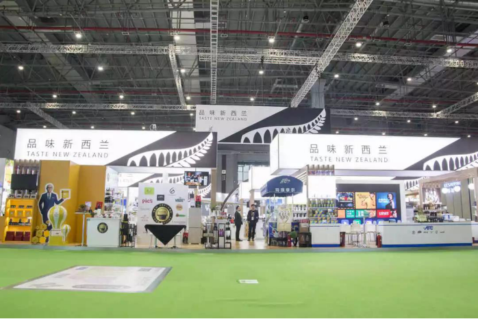 ����ꖹ��B�m�Ɍ����v�M���������m�^