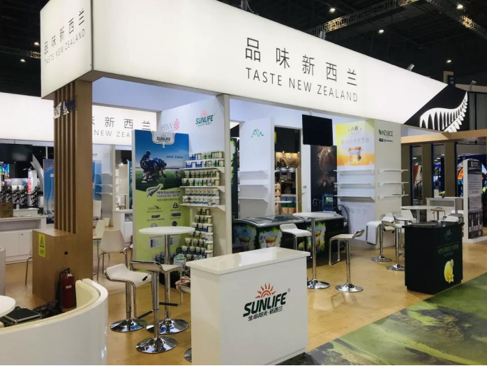 ����ꖹ��B�m�Ɍ����v�M���������m�^