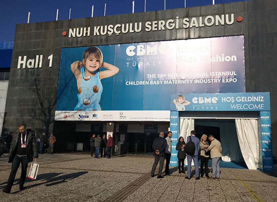 Ӣ��(gu��)��������ѝ��(sh��)����չ�W����ͯչ  ��(zh��n)�Բ��և�(gu��)���Ј�(ch��ng)