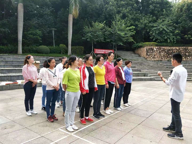 ���ľ��� ͬ��ͬ�С����A�ό�ؐ��һ�ڈF(tu��n)�(du��)��չ���(d��ng)�ɹ��e�k