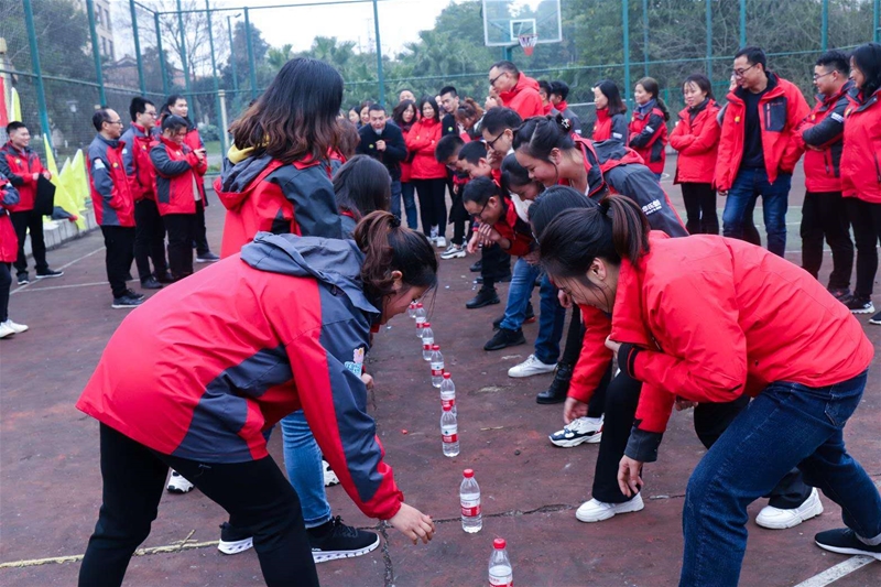 ���ľ��� ͬ��ͬ�С����A�ό�ؐ��һ�ڈF(tu��n)�(du��)��չ���(d��ng)�ɹ��e�k